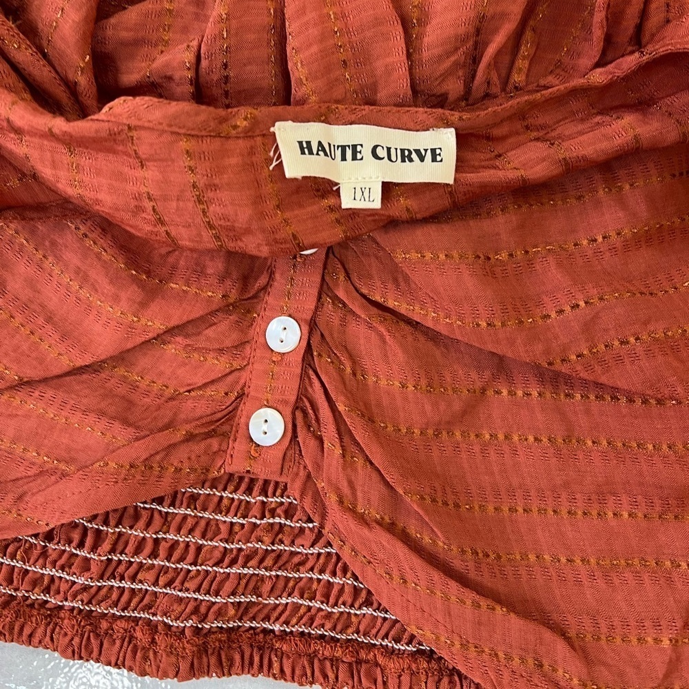 𝅺Haute curve top - Picture 8 of 10